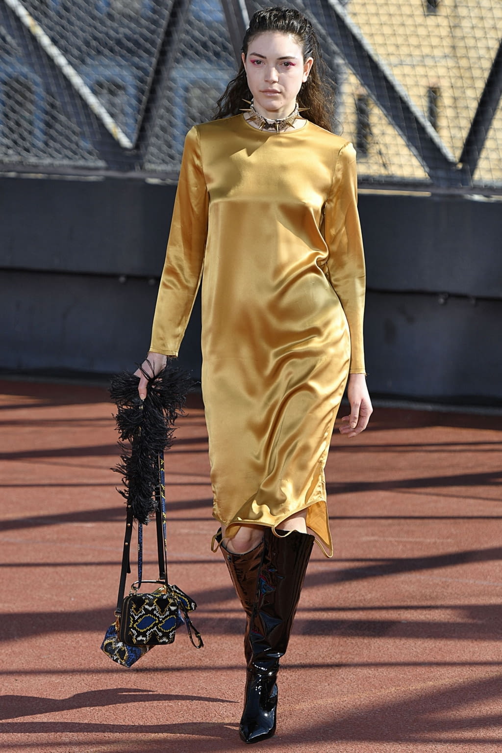 Fashion Week Paris Spring/Summer 2019 look 53 from the Marques' Almeida collection womenswear
