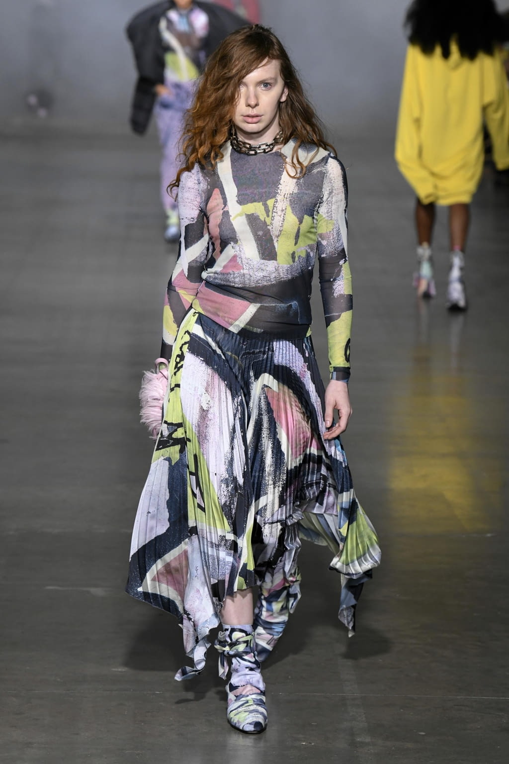 Fashion Week London Fall/Winter 2020 look 28 from the Marques' Almeida collection womenswear