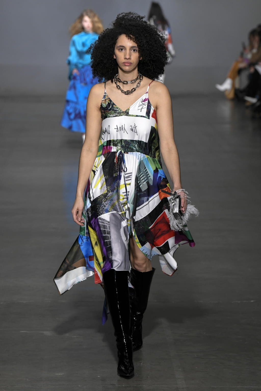 Fashion Week London Fall/Winter 2020 look 41 from the Marques' Almeida collection 女装
