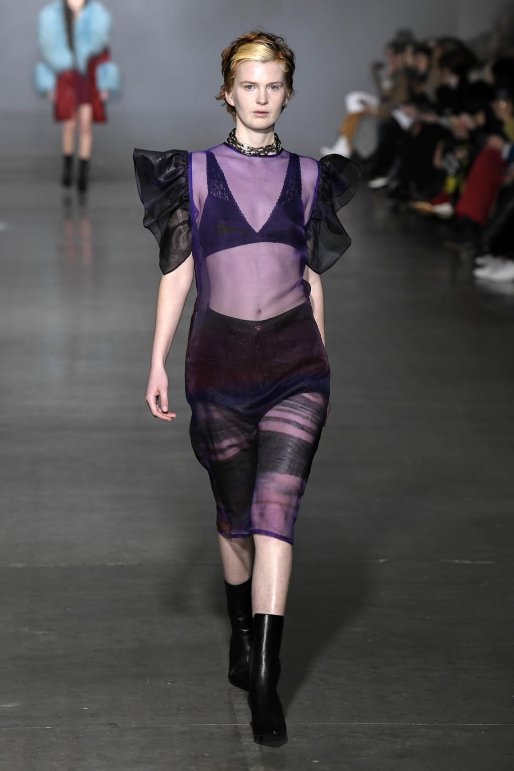 Fashion Week London Fall/Winter 2020 look 59 from the Marques' Almeida collection 女装
