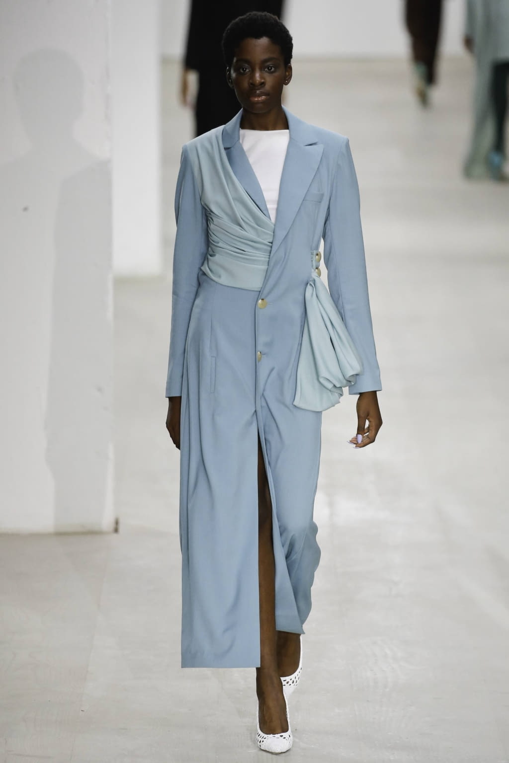 Fashion Week London Spring/Summer 2020 look 15 from the Marta Jakubowski collection 女装