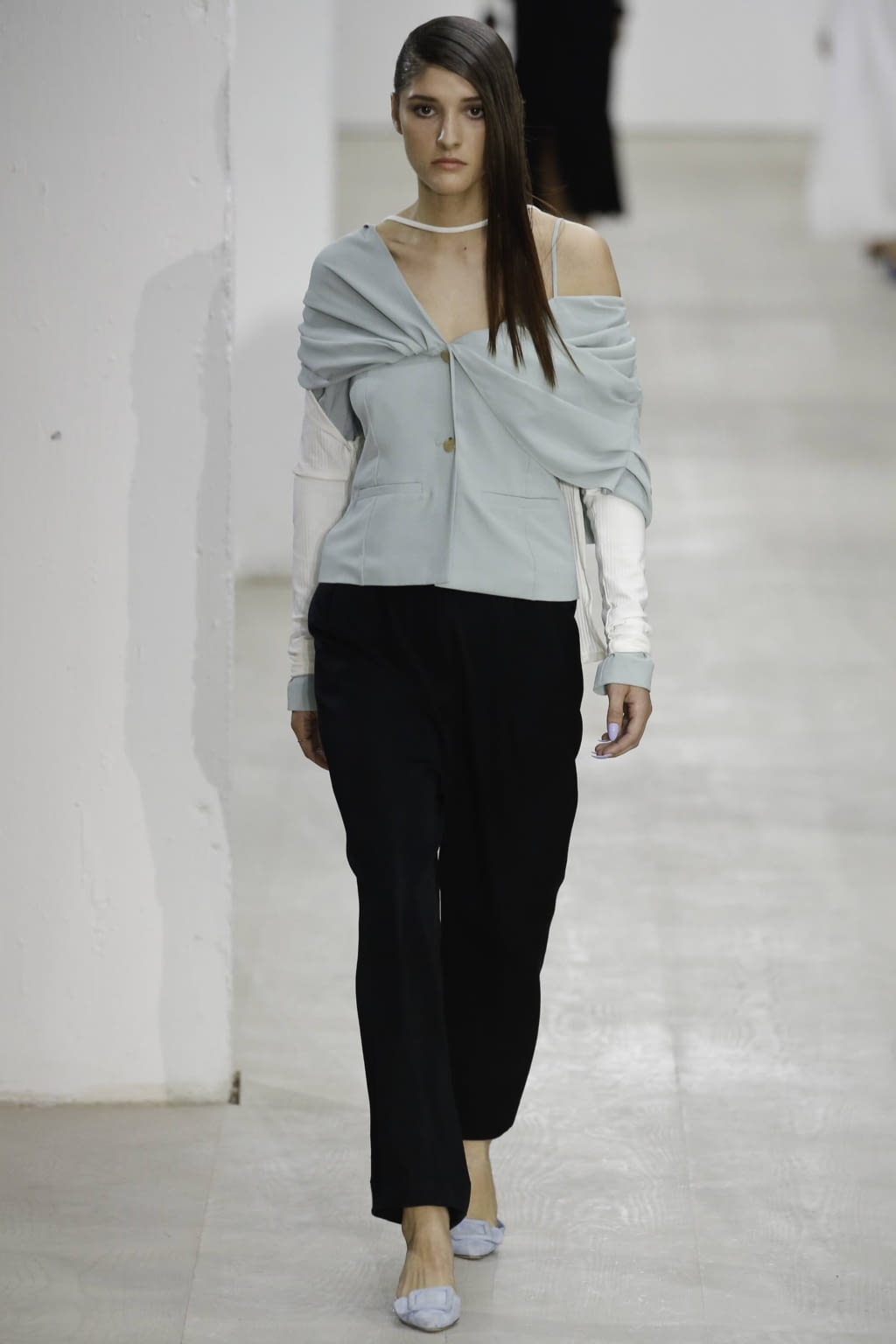 Fashion Week London Spring/Summer 2020 look 17 from the Marta Jakubowski collection 女装