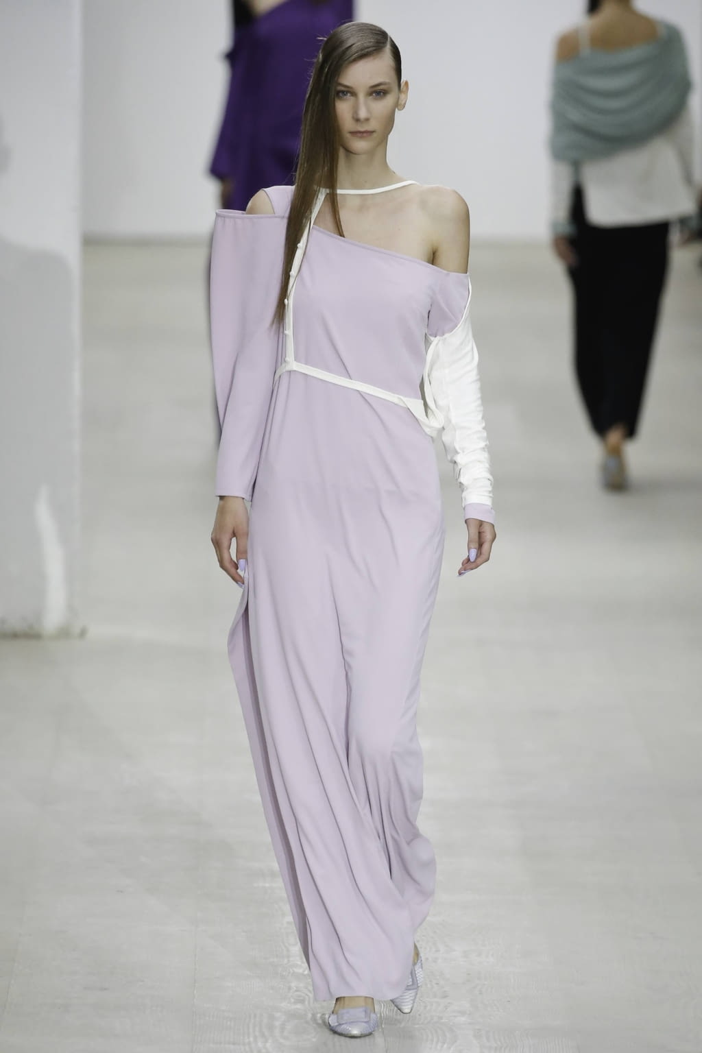 Fashion Week London Spring/Summer 2020 look 19 from the Marta Jakubowski collection womenswear