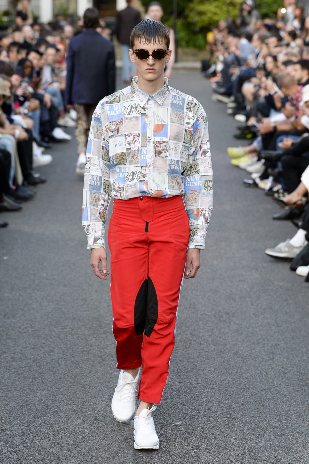 Fashion Week London Spring/Summer 2019 look 6 from the Martine Rose collection menswear