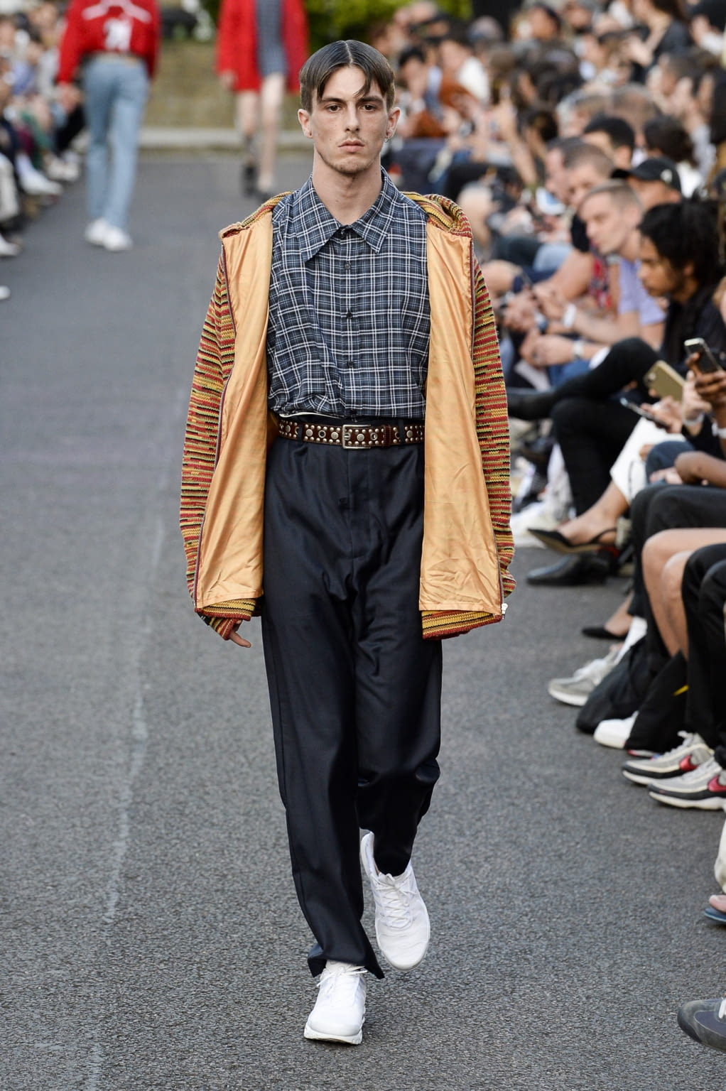 Fashion Week London Spring/Summer 2019 look 12 from the Martine Rose collection 男装