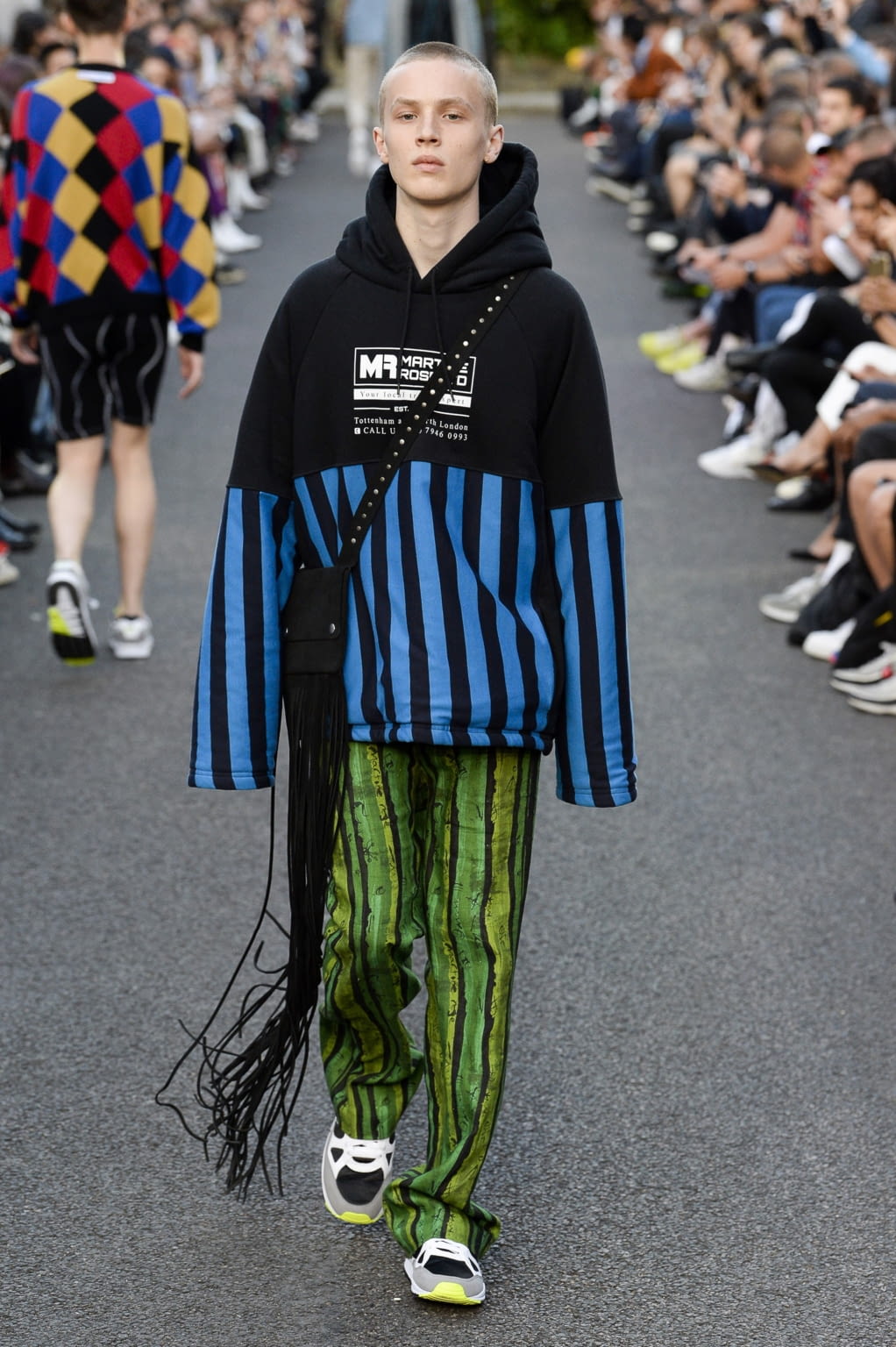 Fashion Week London Spring/Summer 2019 look 16 from the Martine Rose collection 男装