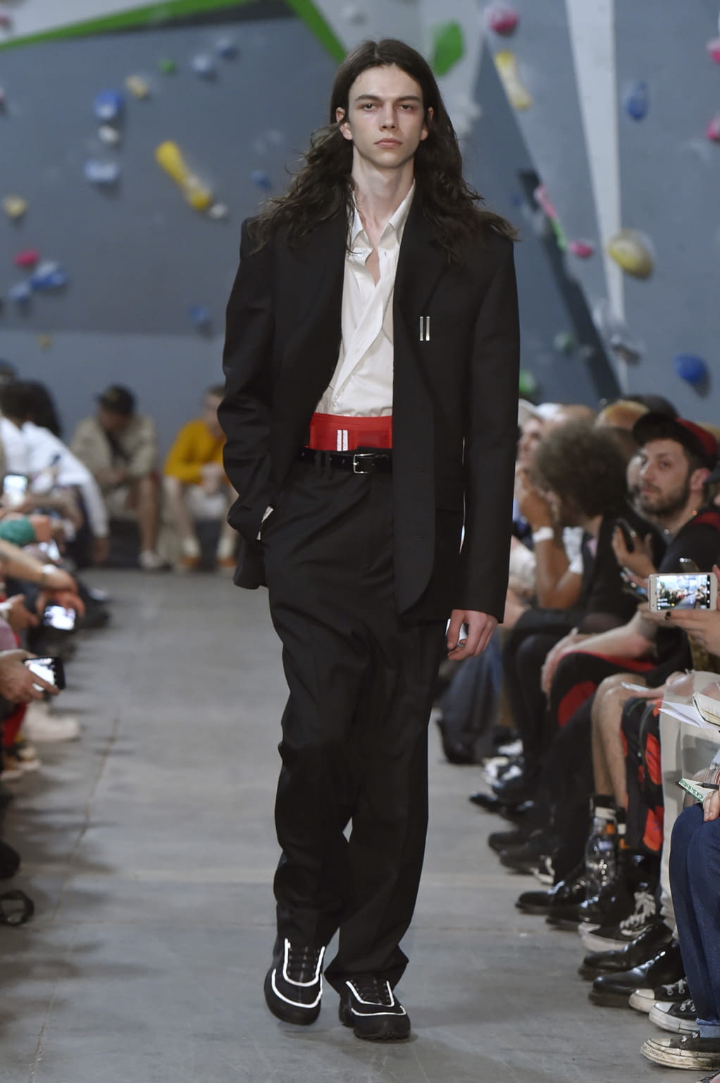 Fashion Week London Spring/Summer 2018 look 3 from the Martine Rose collection menswear