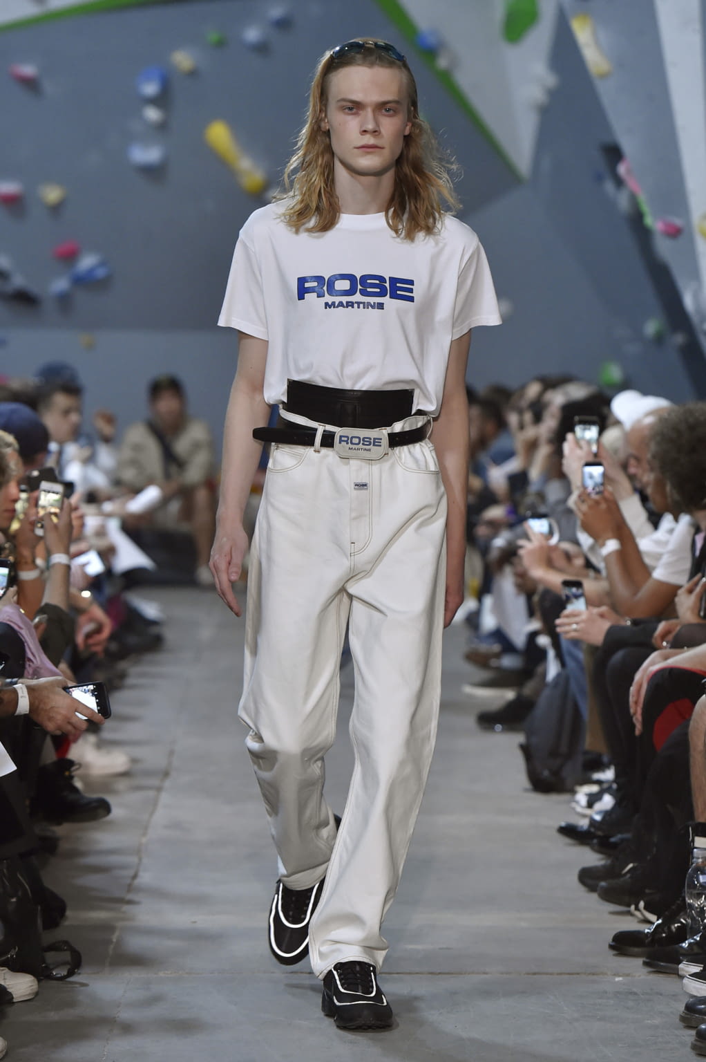 Fashion Week London Spring/Summer 2018 look 5 from the Martine Rose collection 男装