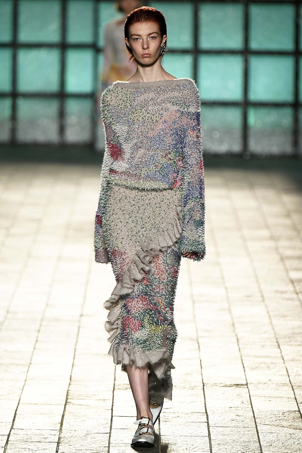 Fashion Week London Fall/Winter 2018 look 21 from the Mary Katrantzou collection 女装