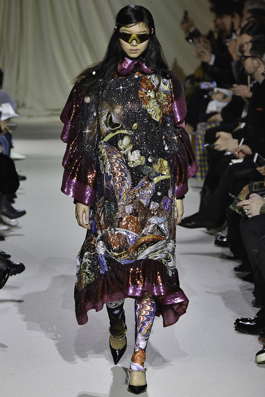 Fashion Week London Fall/Winter 2019 look 10 from the Mary Katrantzou collection 女装
