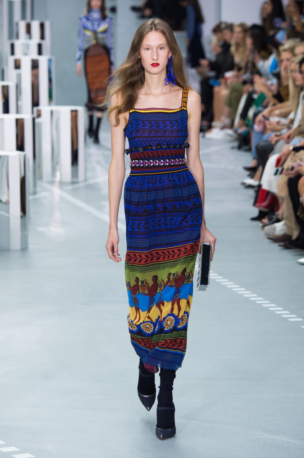 Fashion Week London Spring/Summer 2017 look 10 from the Mary Katrantzou collection womenswear