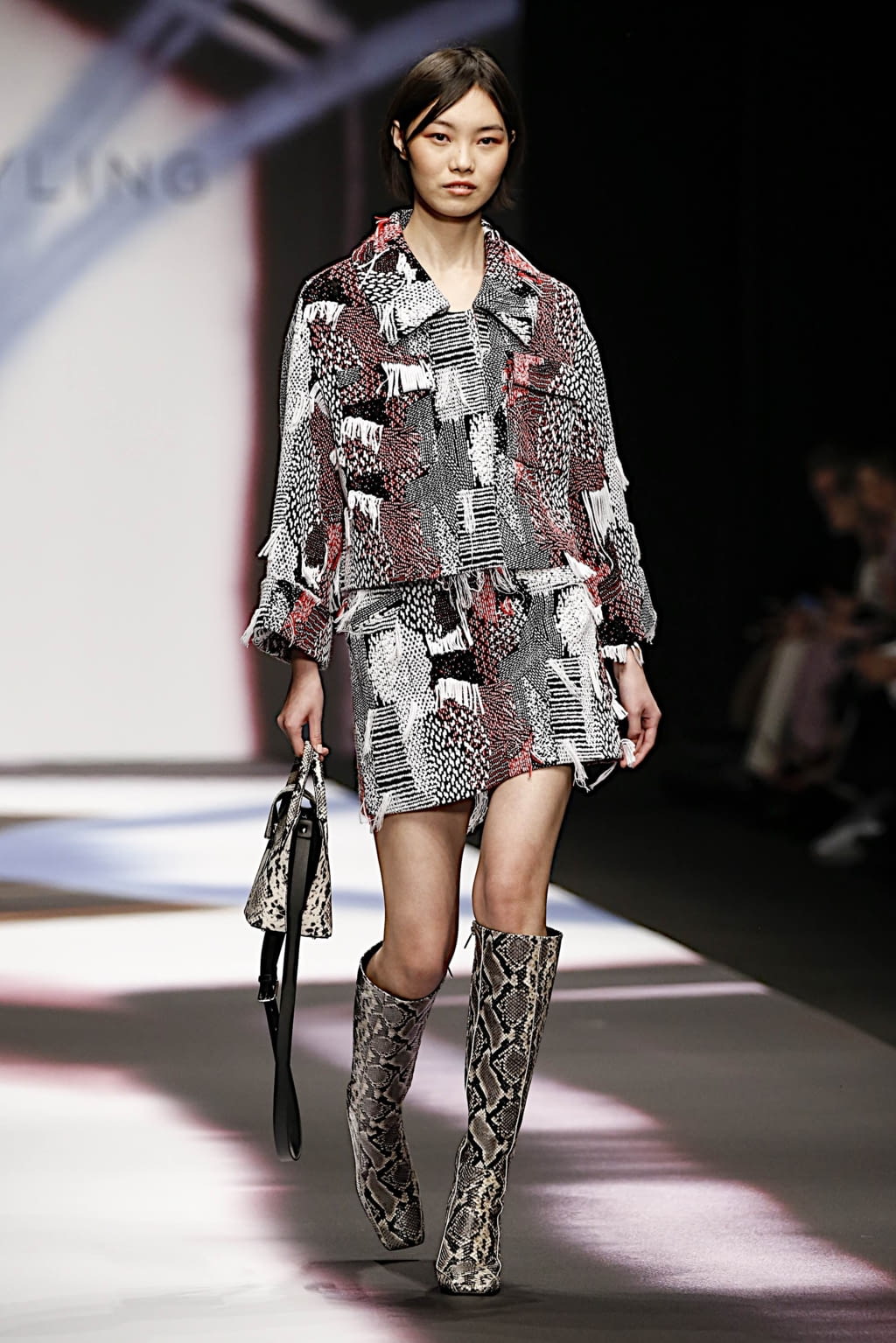 Fashion Week Milan Fall/Winter 2019 look 10 de la collection Maryling womenswear