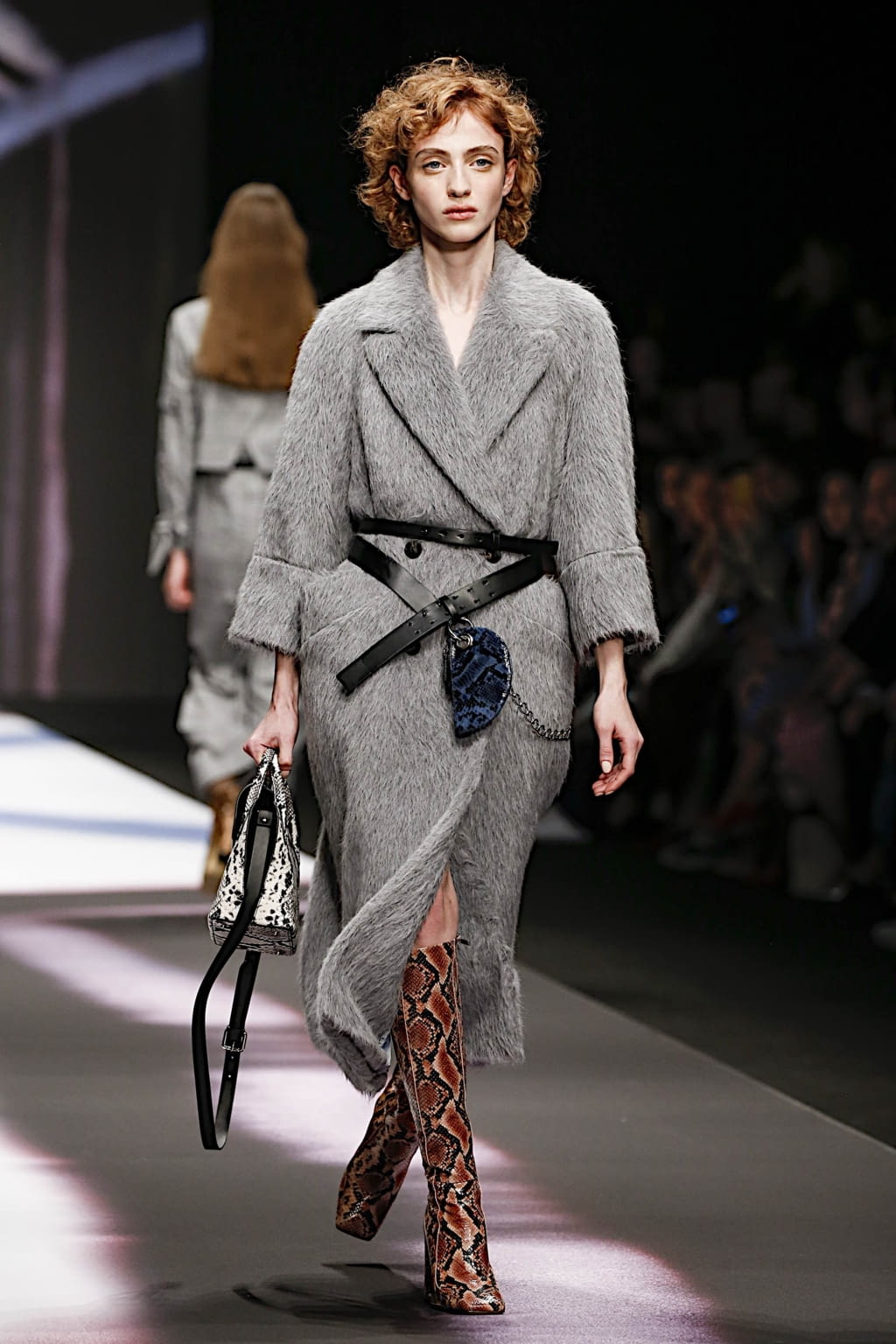 Fashion Week Milan Fall/Winter 2019 look 17 de la collection Maryling womenswear
