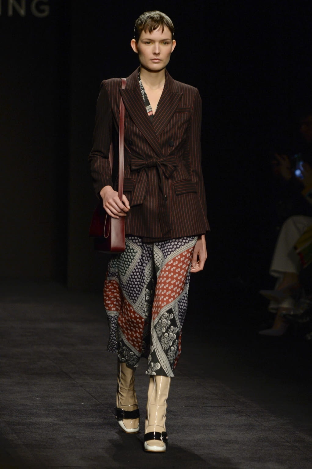 Fashion Week Milan Fall/Winter 2020 look 6 de la collection Maryling womenswear