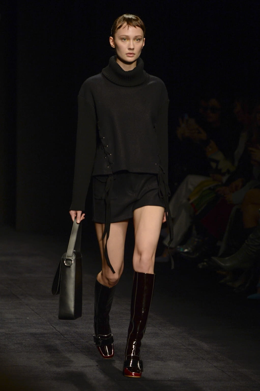 Fashion Week Milan Fall/Winter 2020 look 15 from the Maryling collection 女装