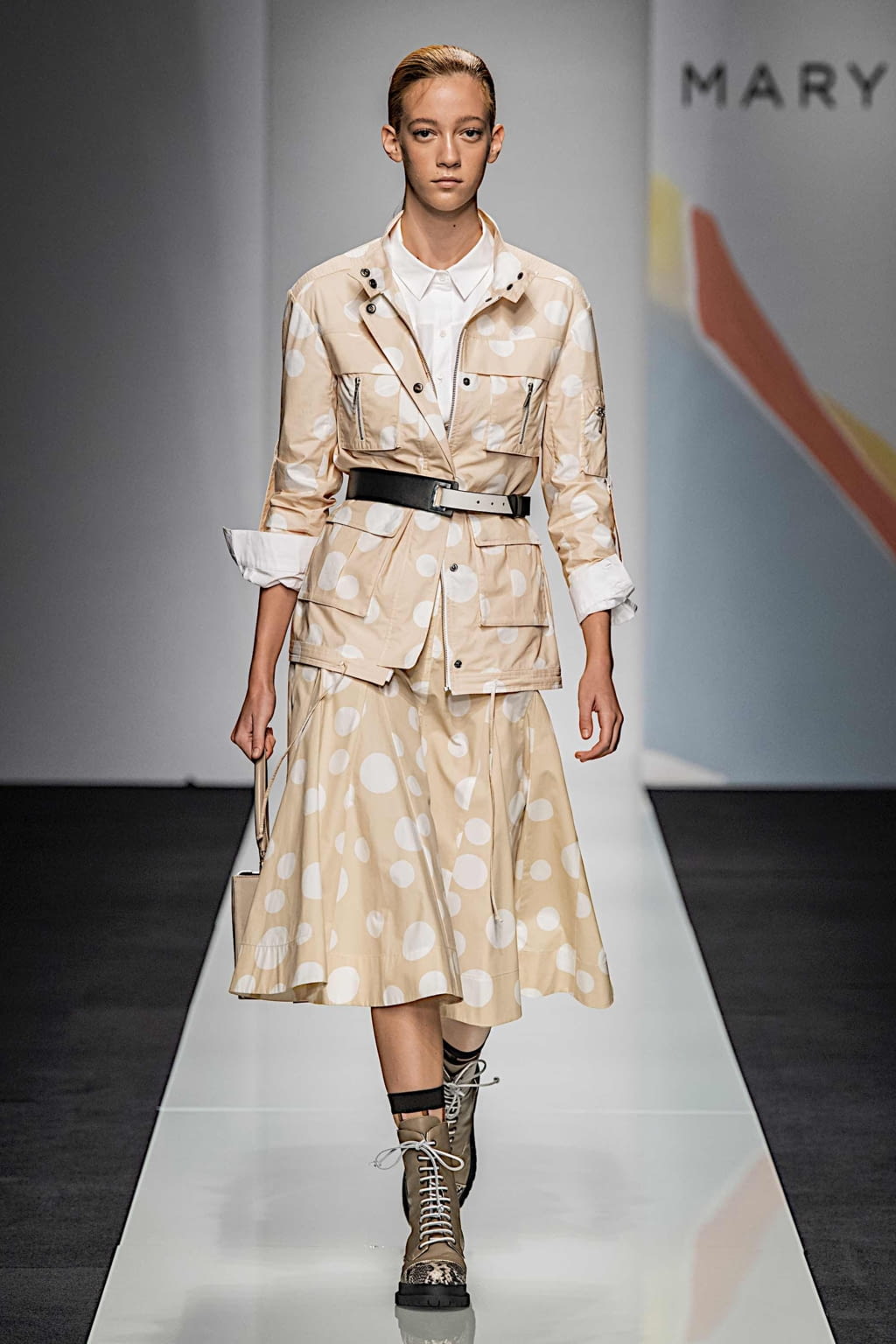 Fashion Week Milan Spring/Summer 2020 look 5 from the Maryling collection 女装