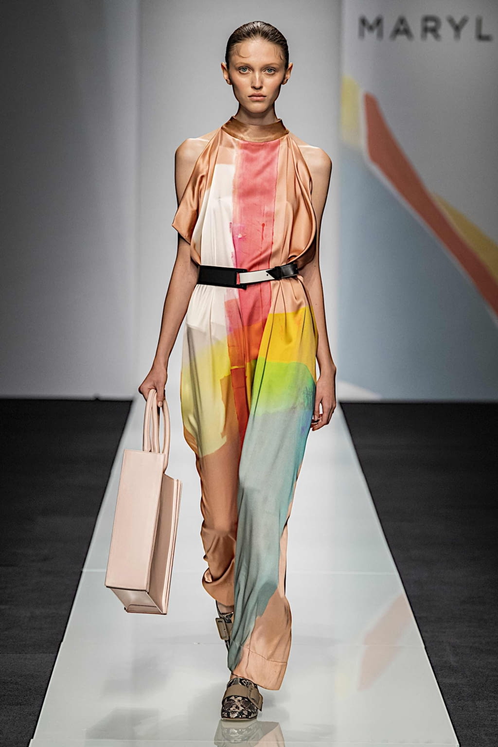 Fashion Week Milan Spring/Summer 2020 look 16 from the Maryling collection 女装