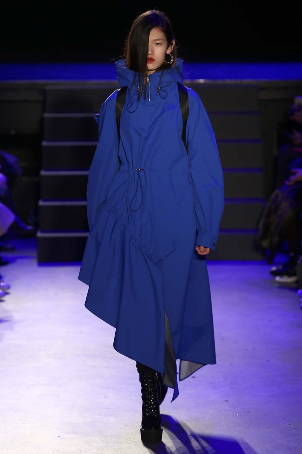 Fashion Week Paris Fall/Winter 2018 look 13 from the Masha Ma collection 女装