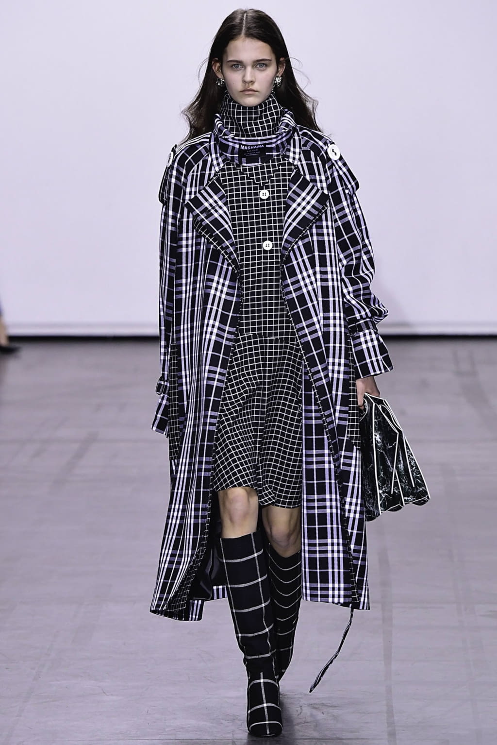 Fashion Week Paris Fall/Winter 2019 look 1 from the Masha Ma collection 女装