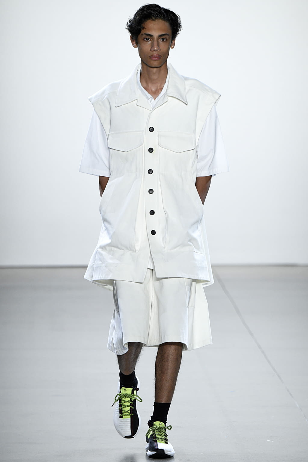 Fashion Week New York Spring/Summer 2019 look 20 from the Matthew Adams Dolan collection 女装