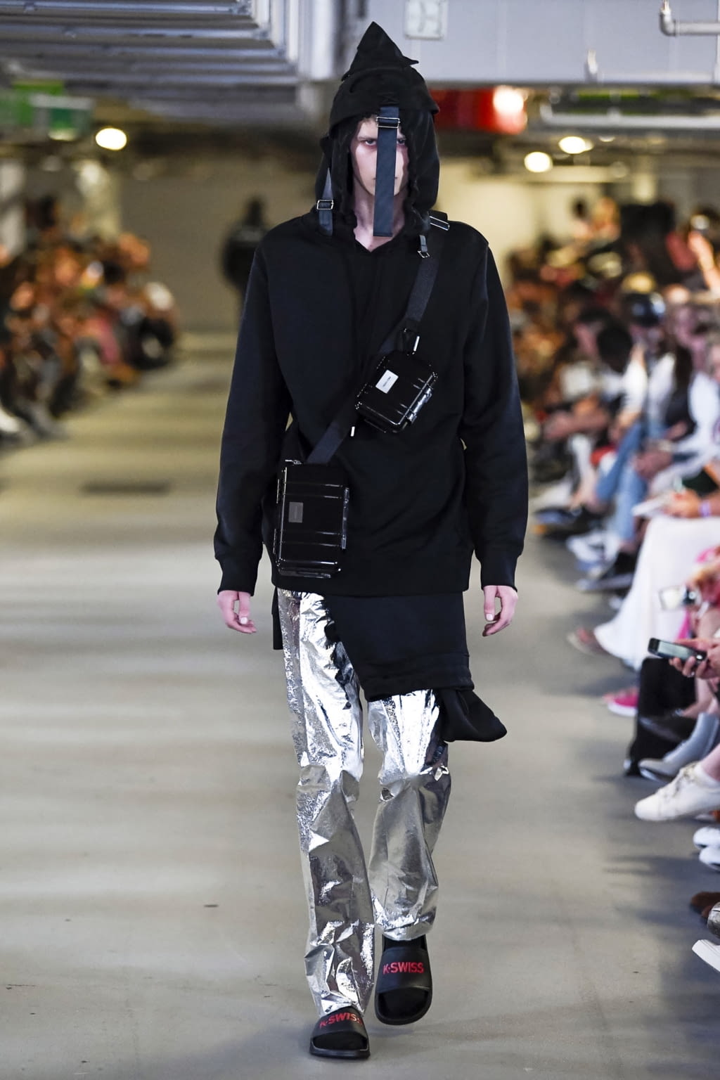 Fashion Week London Spring/Summer 2019 look 11 from the Matthew Miller collection 男装