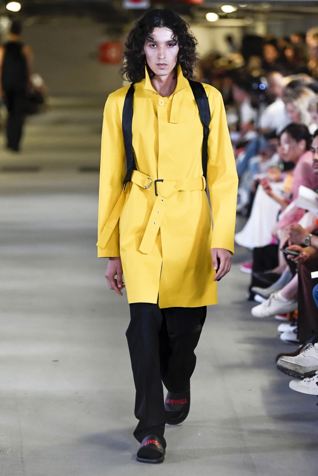 Fashion Week London Spring/Summer 2019 look 16 from the Matthew Miller collection menswear