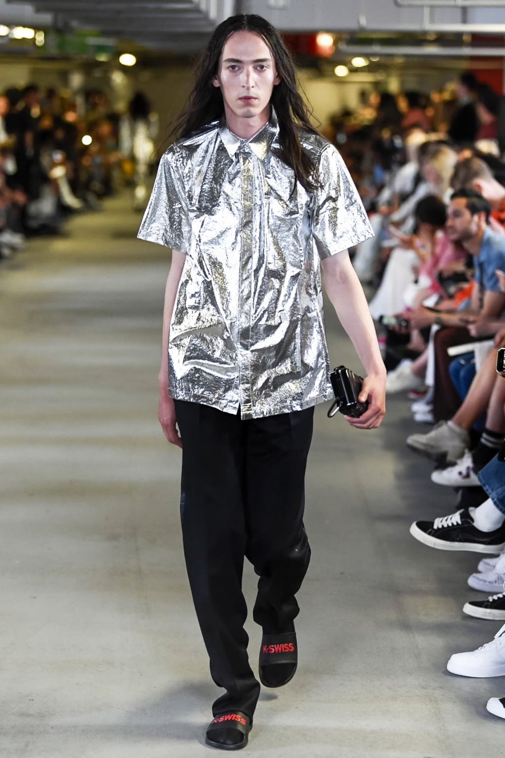 Fashion Week London Spring/Summer 2019 look 24 from the Matthew Miller collection menswear