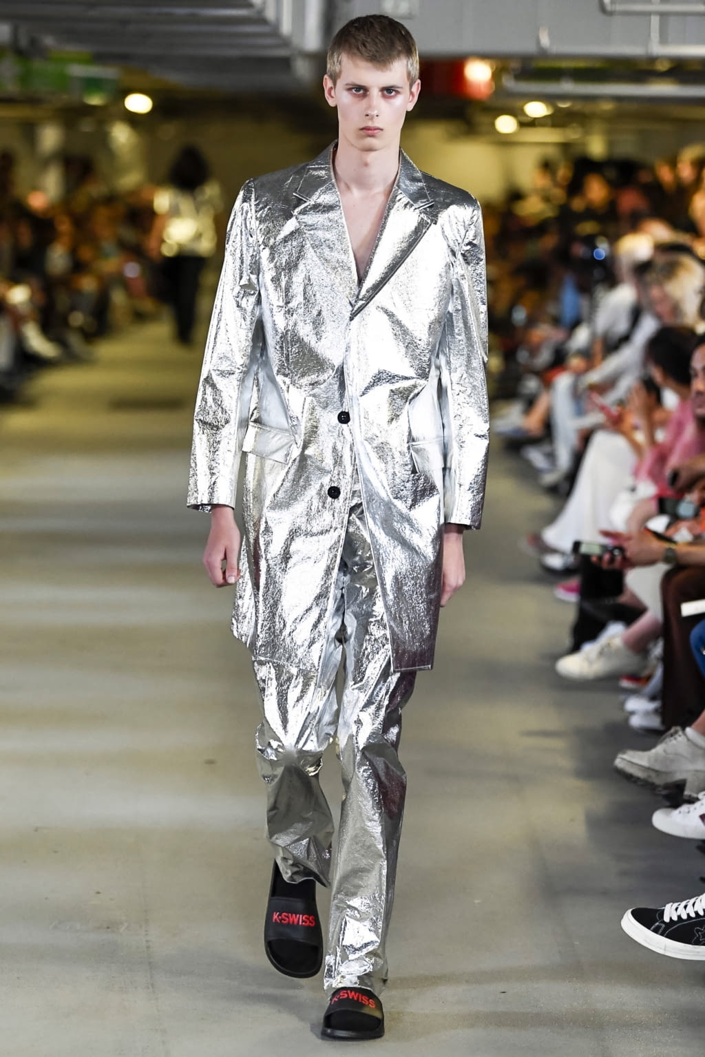Fashion Week London Spring/Summer 2019 look 25 from the Matthew Miller collection 男装