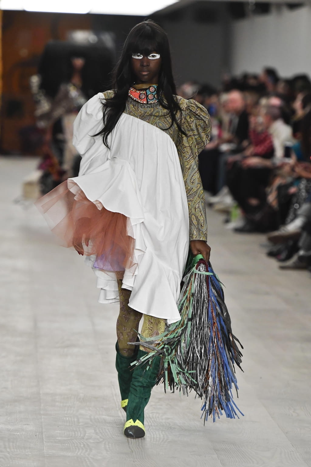 Fashion Week London Fall/Winter 2020 look 2 from the Matty Bovan collection womenswear