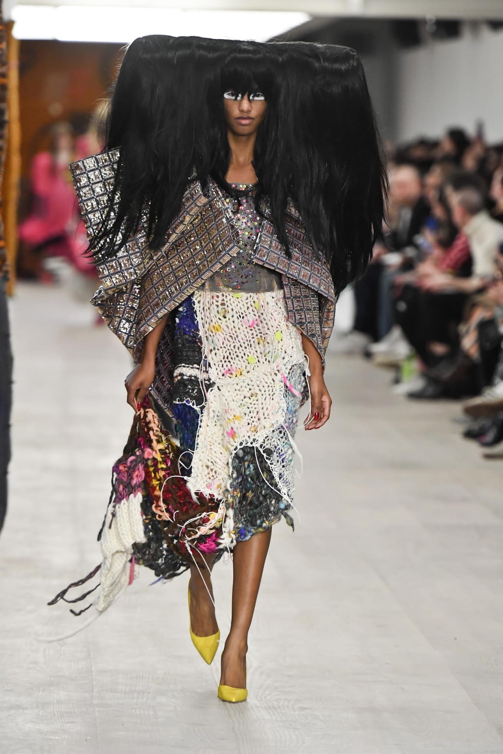 Fashion Week London Fall/Winter 2020 look 3 de la collection Matty Bovan womenswear