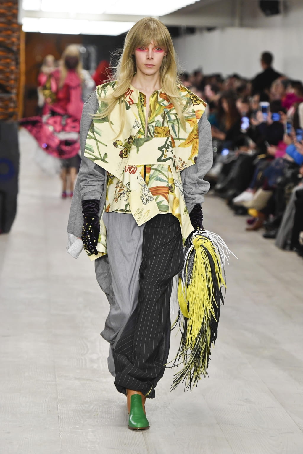 Fashion Week London Fall/Winter 2020 look 4 from the Matty Bovan collection 女装