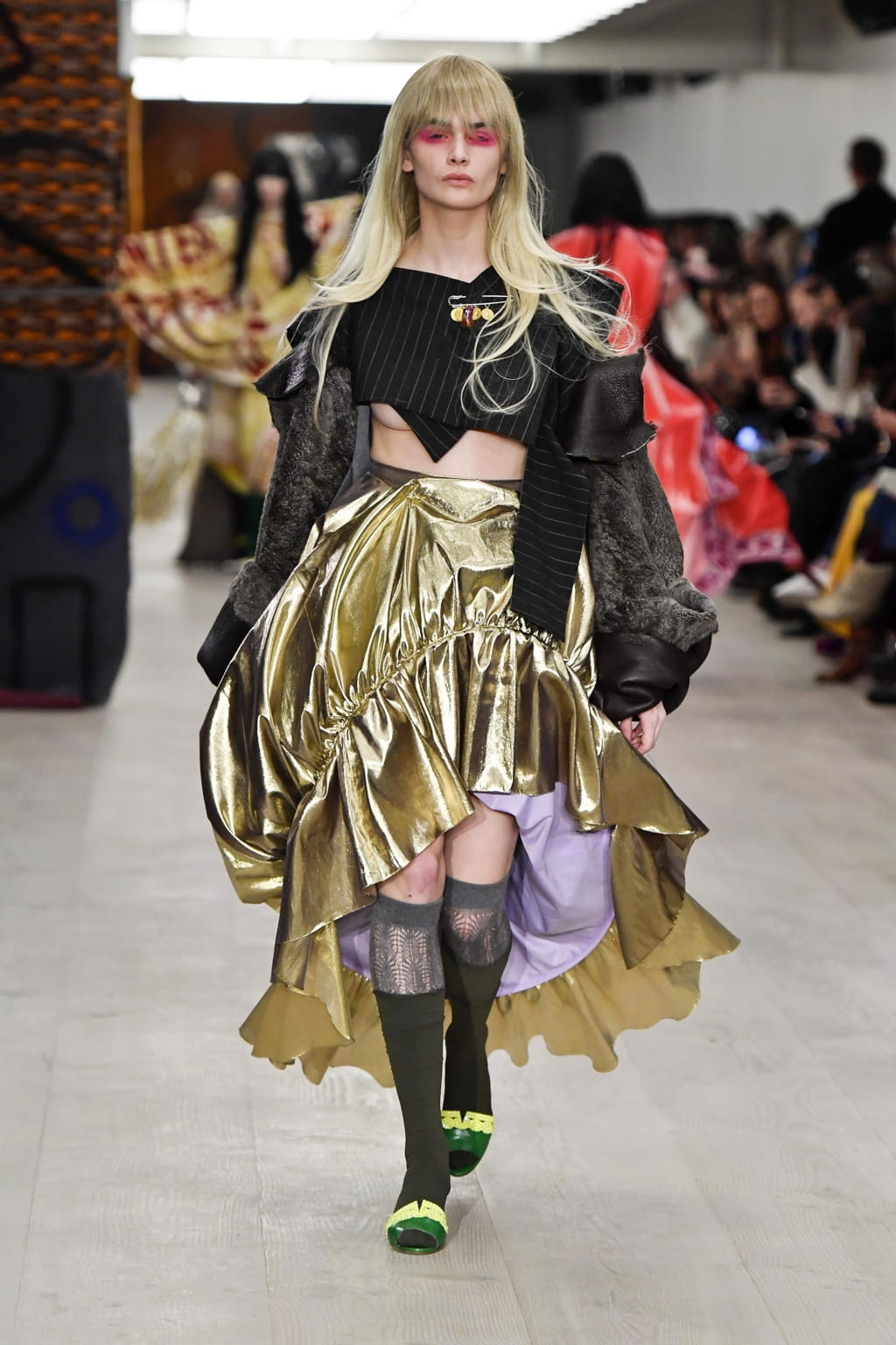 Fashion Week London Fall/Winter 2020 look 19 from the Matty Bovan collection womenswear