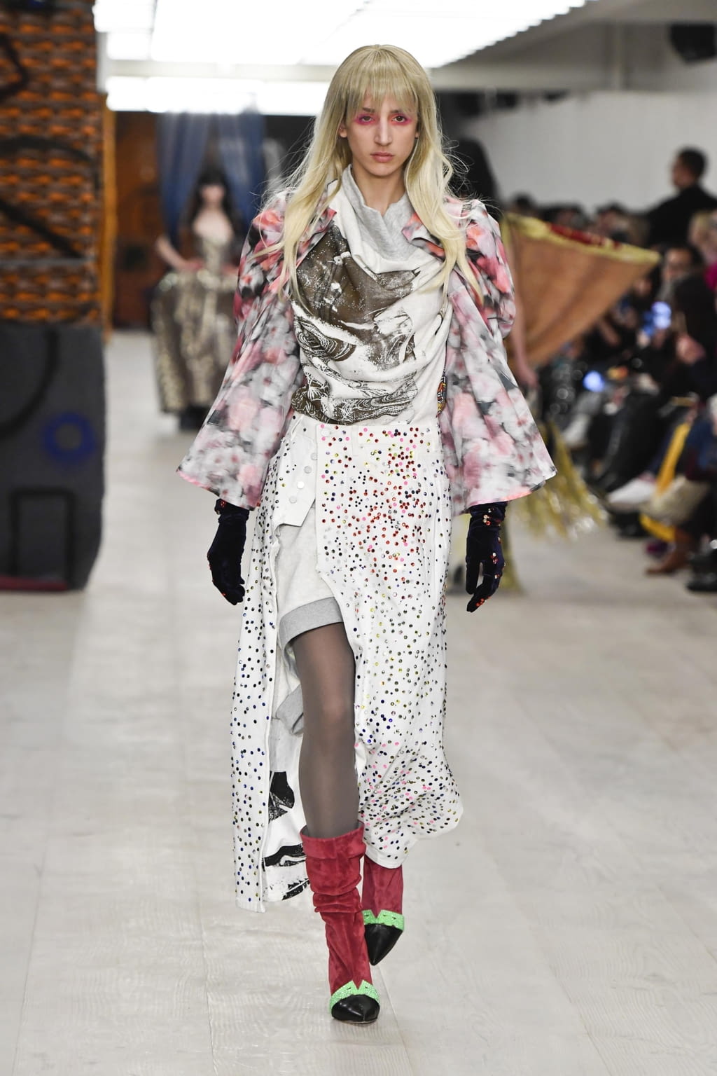 Fashion Week London Fall/Winter 2020 look 22 from the Matty Bovan collection womenswear