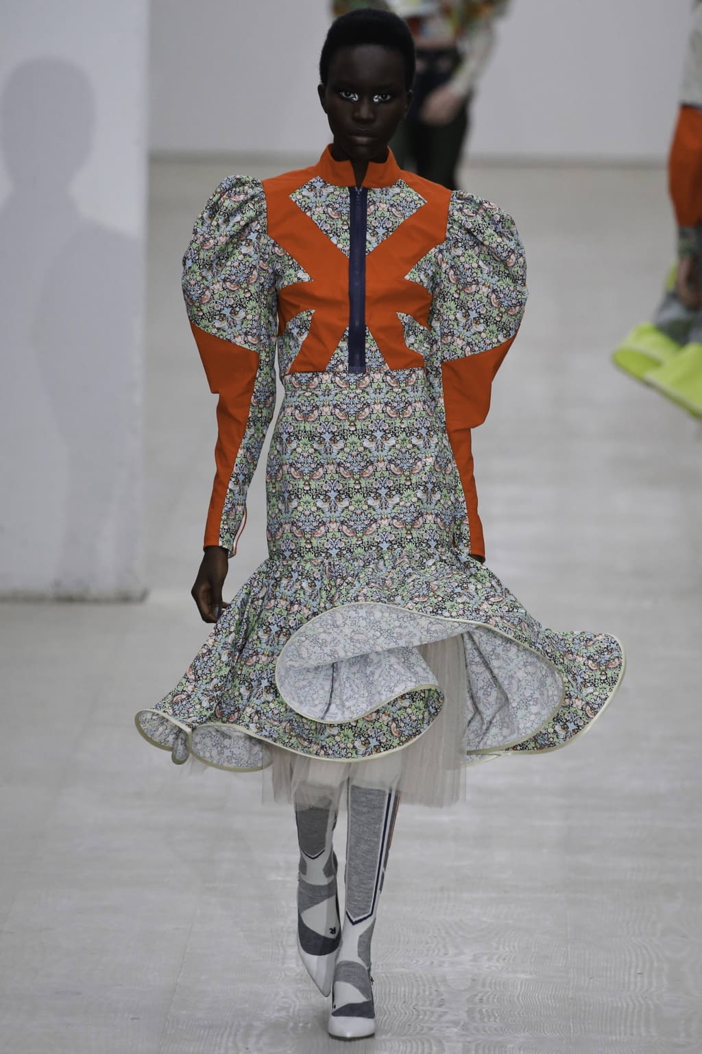 Fashion Week London Spring/Summer 2020 look 7 de la collection Matty Bovan womenswear
