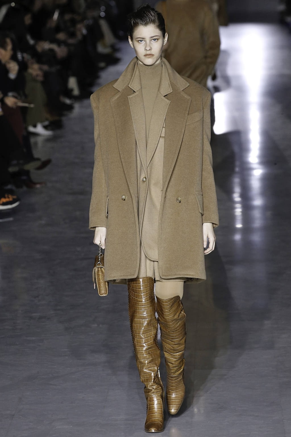 Fashion Week Milan Fall/Winter 2019 look 12 from the Max Mara collection 女装