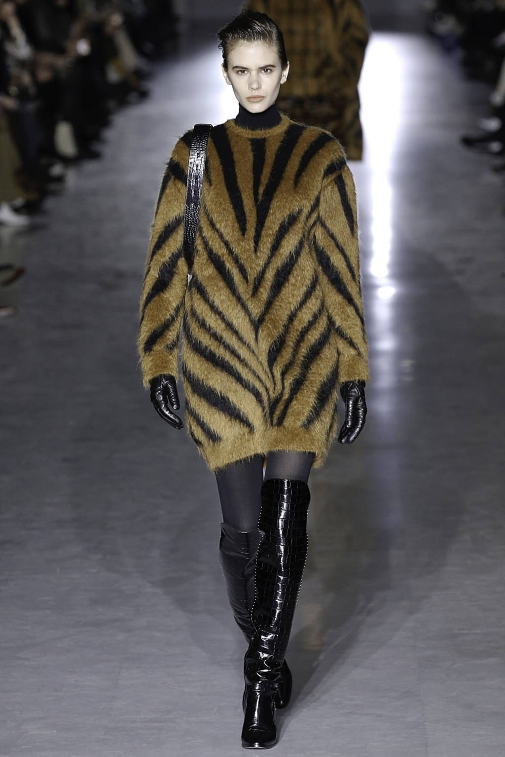 Fashion Week Milan Fall/Winter 2019 look 27 from the Max Mara collection 女装