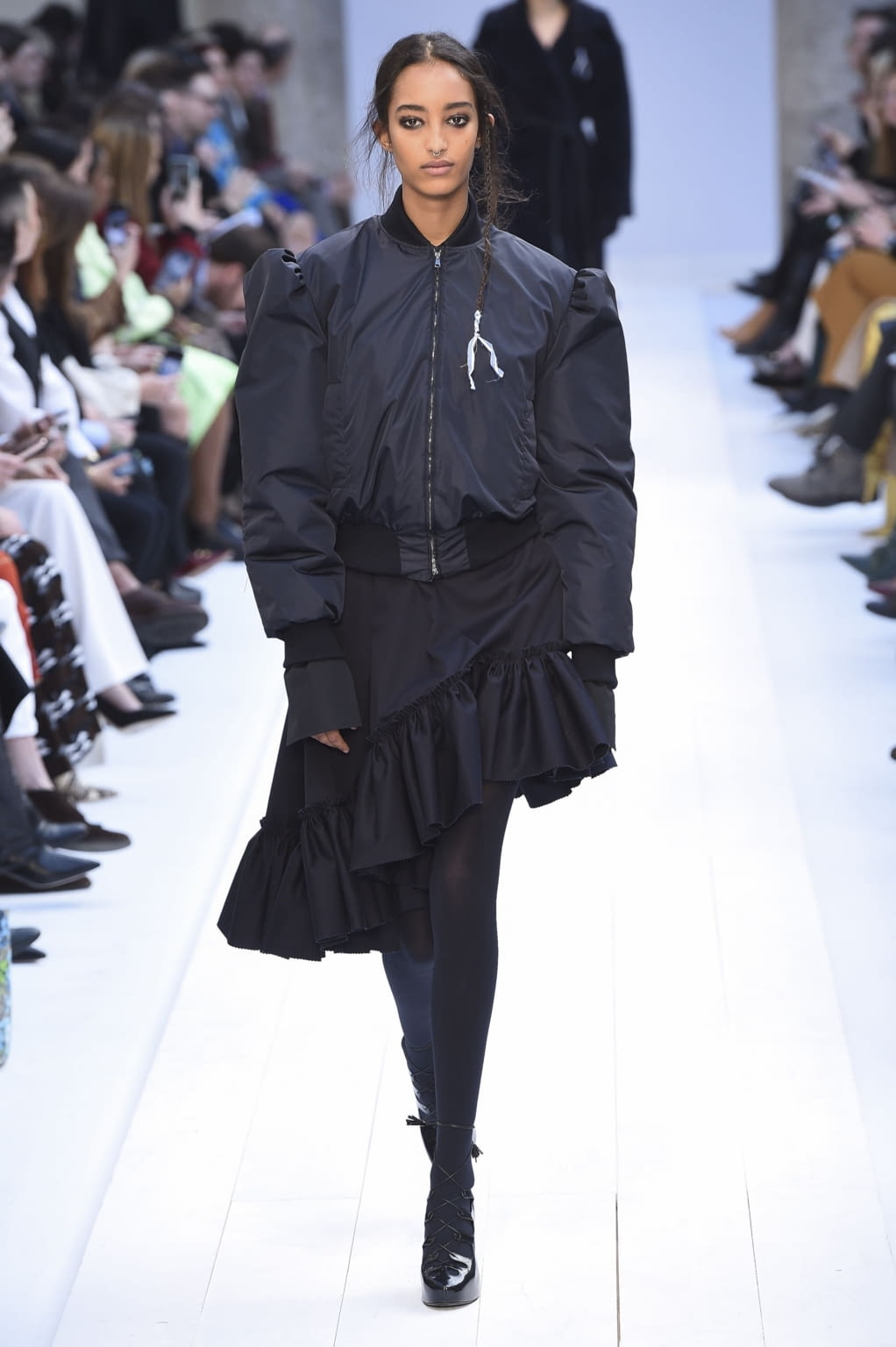 Fashion Week Milan Fall/Winter 2020 look 2 from the Max Mara collection 女装