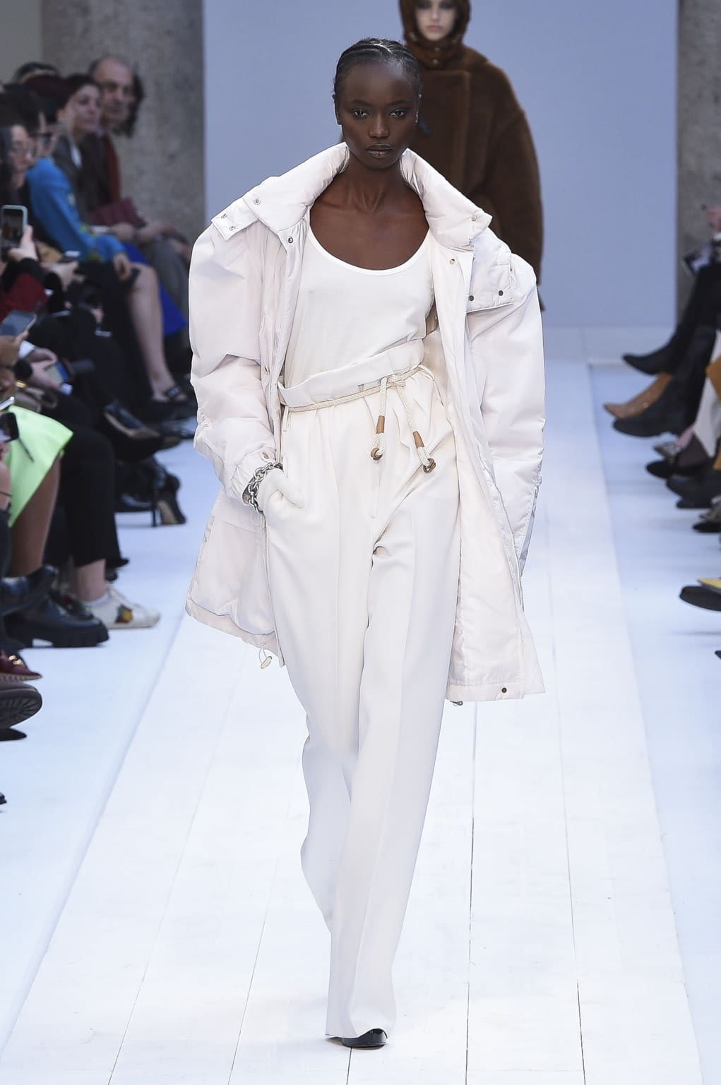 Fashion Week Milan Fall/Winter 2020 look 27 from the Max Mara collection womenswear
