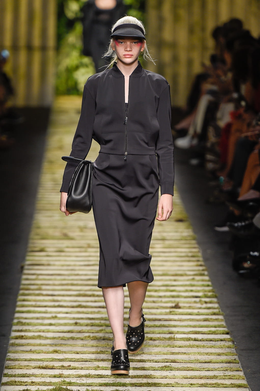 Fashion Week Milan Spring/Summer 2017 look 14 from the Max Mara collection womenswear