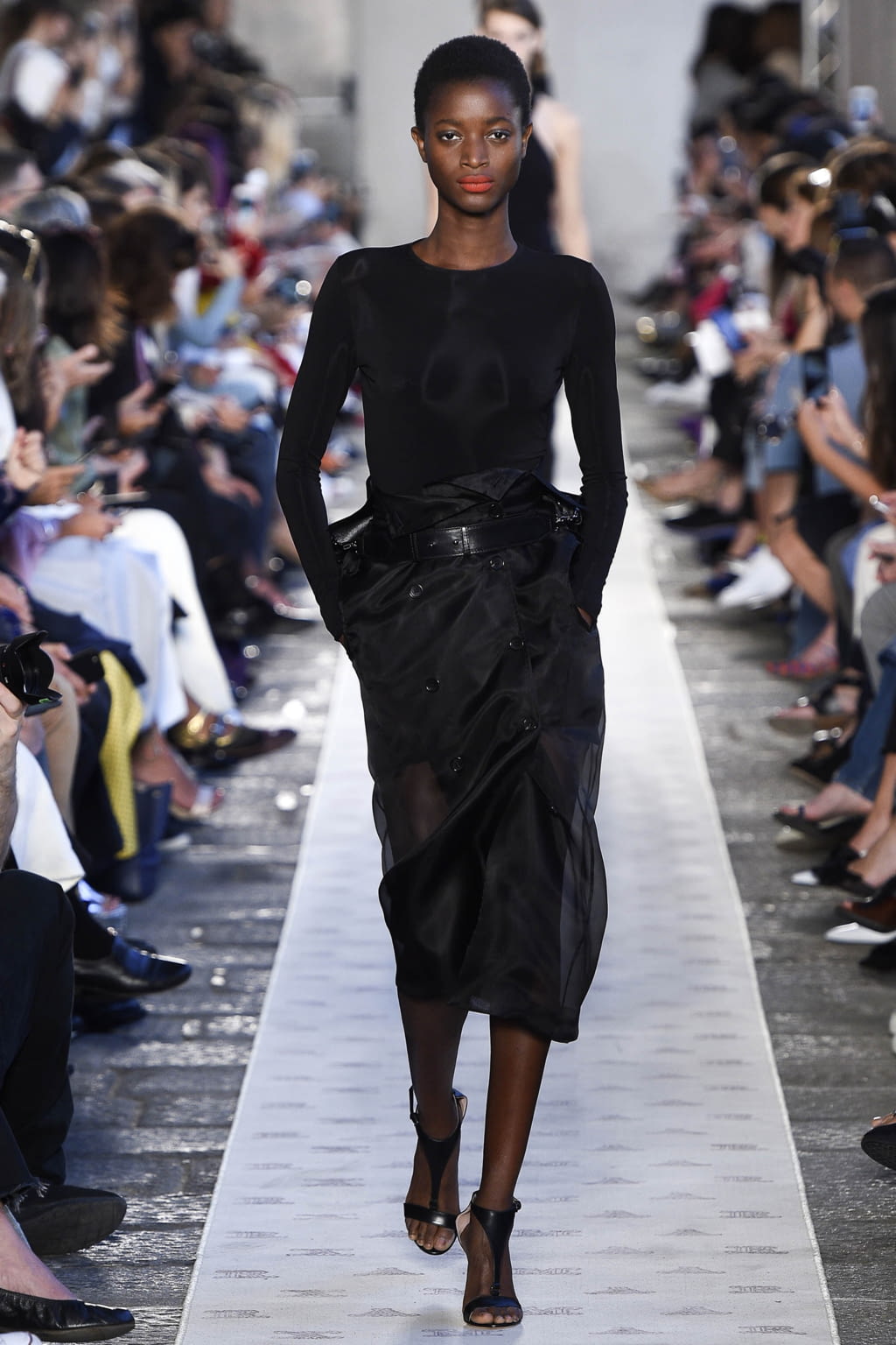 Fashion Week Milan Spring/Summer 2018 look 40 de la collection Max Mara womenswear