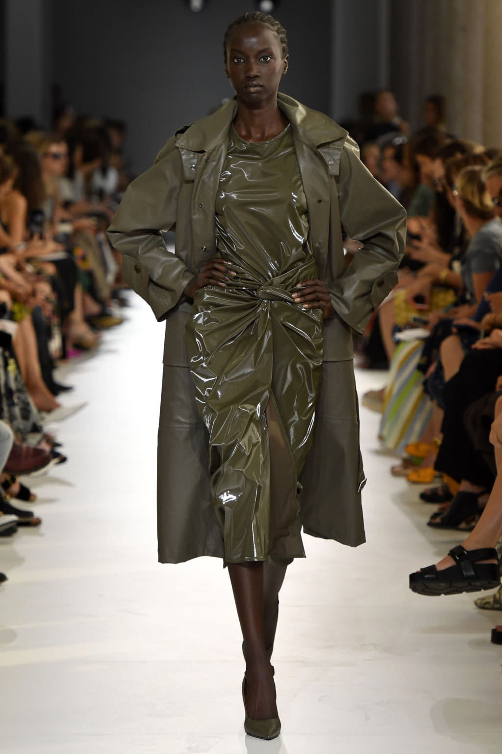 Fashion Week Milan Spring/Summer 2019 look 17 from the Max Mara collection 女装