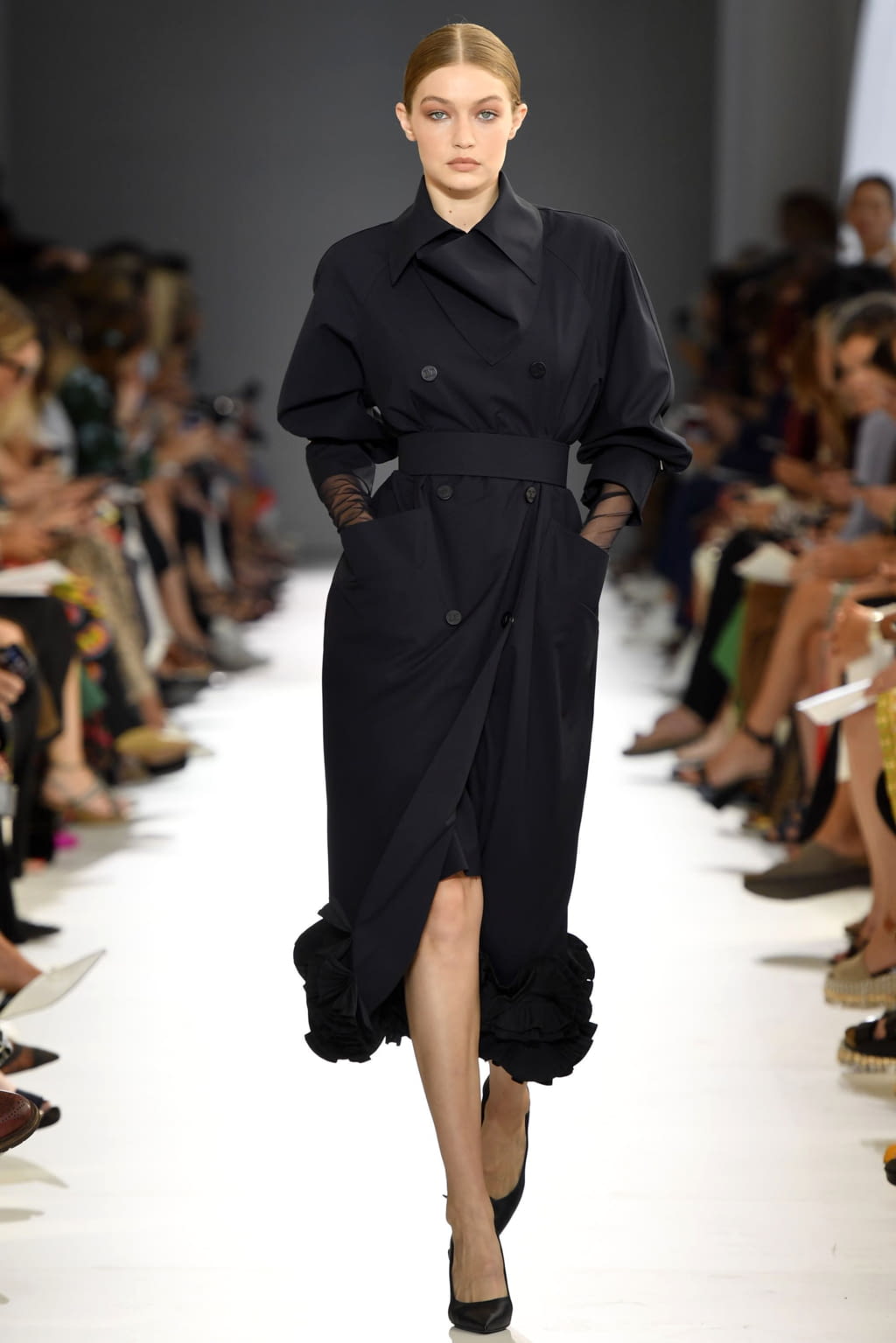 Fashion Week Milan Spring/Summer 2019 look 46 from the Max Mara collection 女装