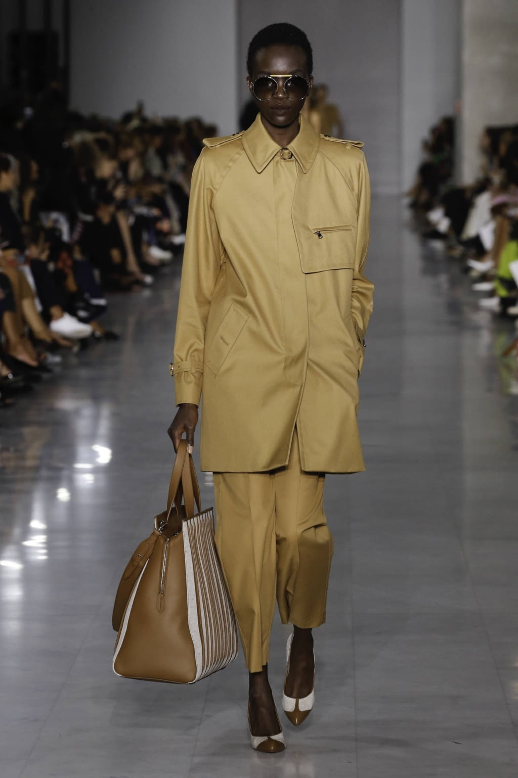 Fashion Week Milan Spring/Summer 2020 look 18 from the Max Mara collection womenswear