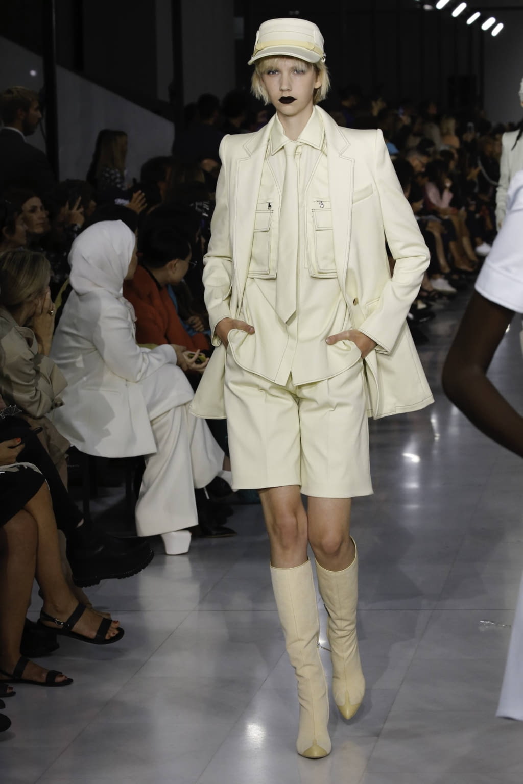 Fashion Week Milan Spring/Summer 2020 look 46 from the Max Mara collection 女装