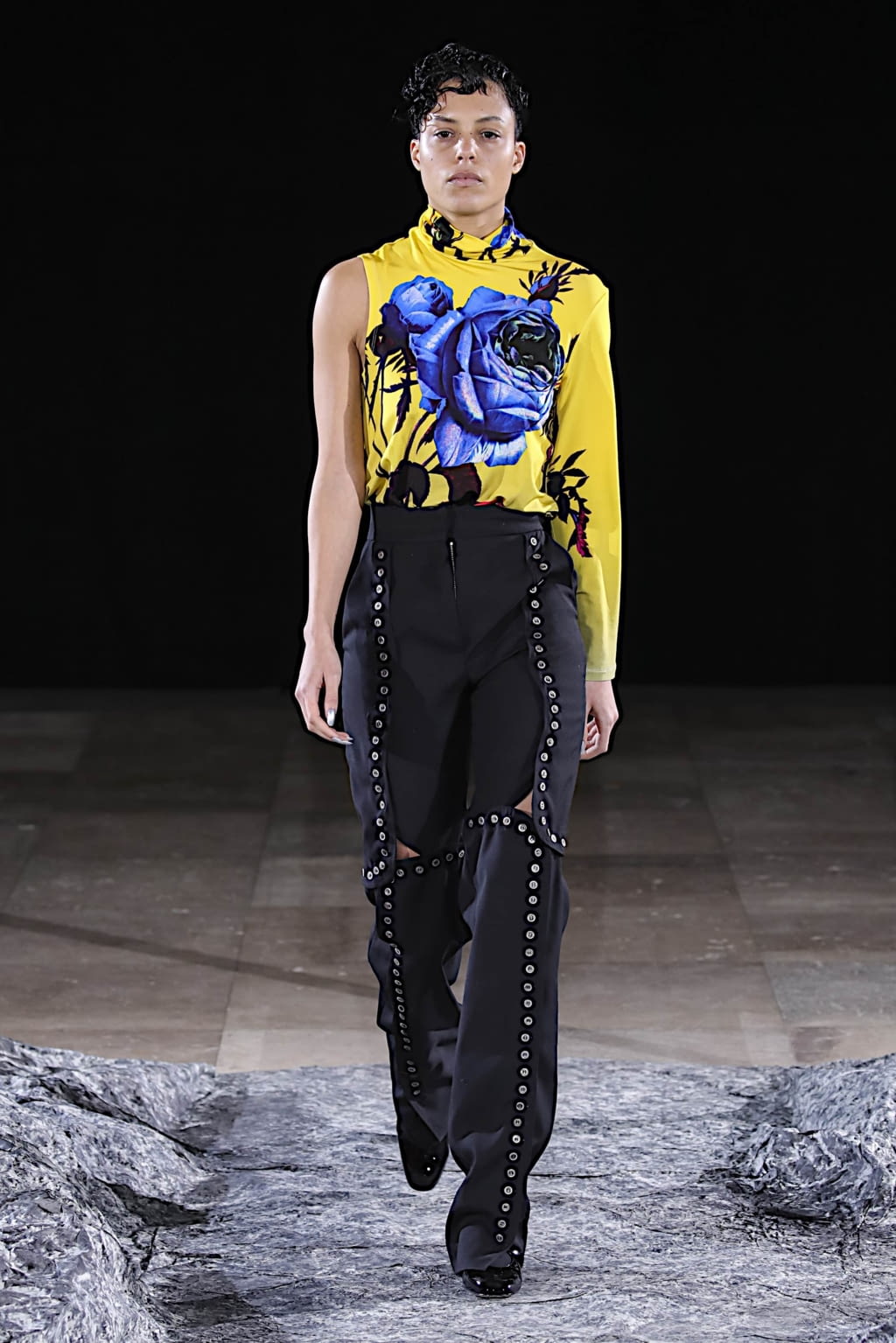 Fashion Week Paris Fall/Winter 2020 look 21 from the Mazarine collection 女装