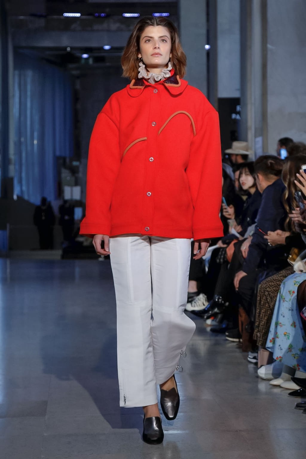 Fashion Week Paris Fall/Winter 2019 look 14 de la collection Mazarine womenswear