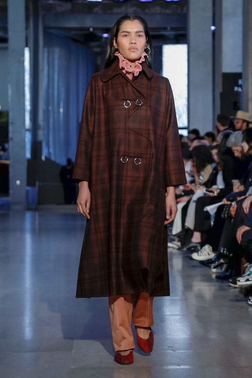Fashion Week Paris Fall/Winter 2019 look 17 de la collection Mazarine womenswear