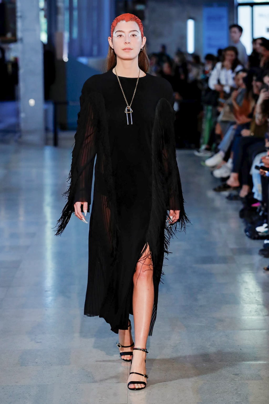 Fashion Week Paris Spring/Summer 2020 look 8 from the Mazarine collection 女装