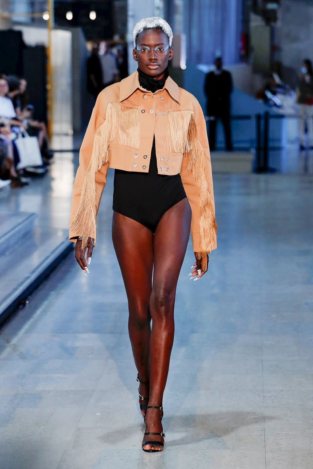 Fashion Week Paris Spring/Summer 2020 look 26 from the Mazarine collection womenswear