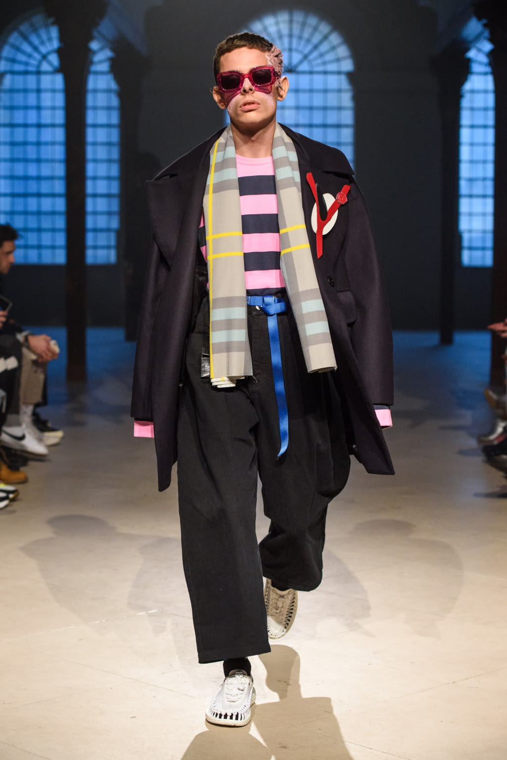 Fashion Week London Fall/Winter 2018 look 11 from the Tourne de Transmission collection 男装